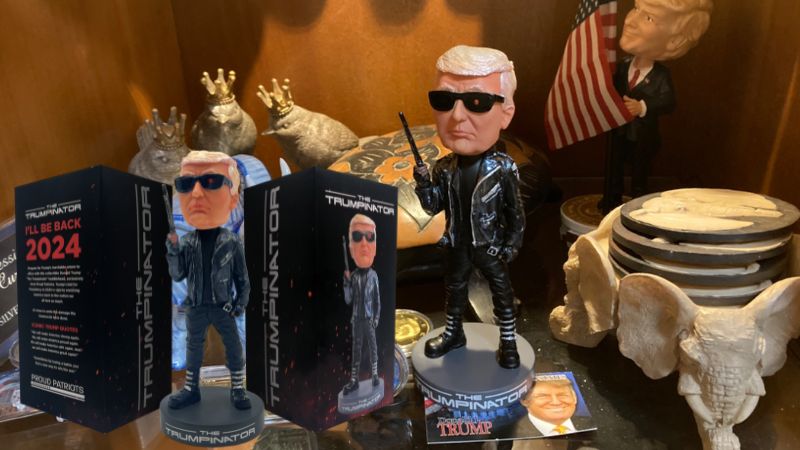 review of trumpinator bobblehead